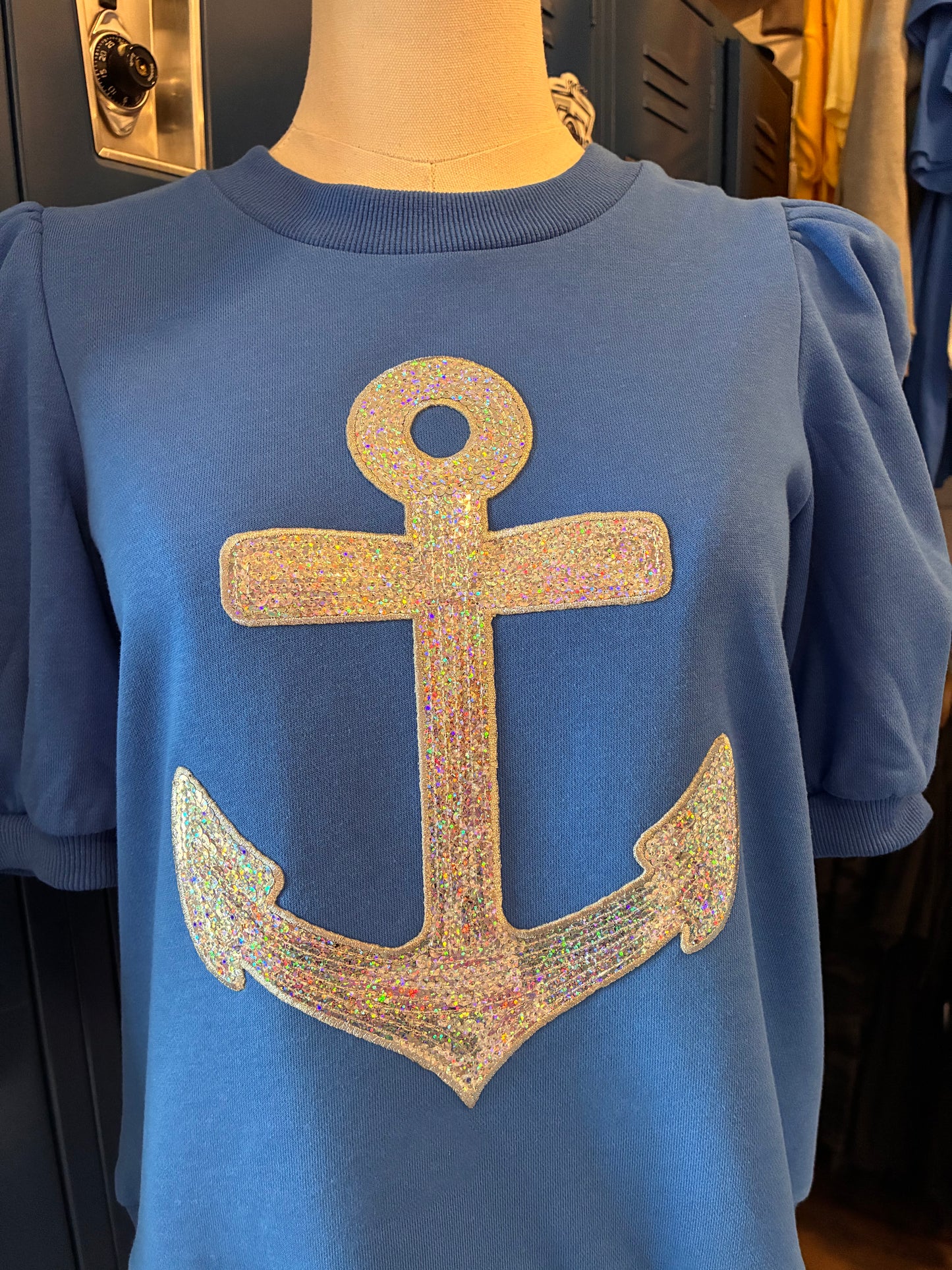 Skippers anchor blue puff sleeve round neck top