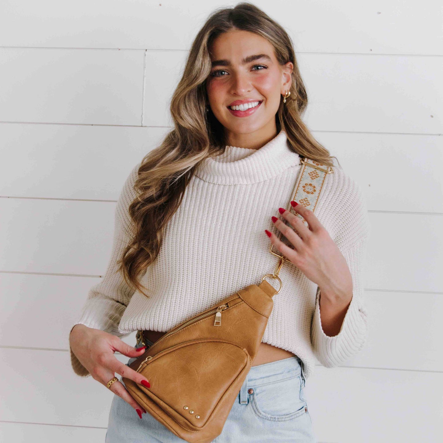 Caramel Austin Sling Bag