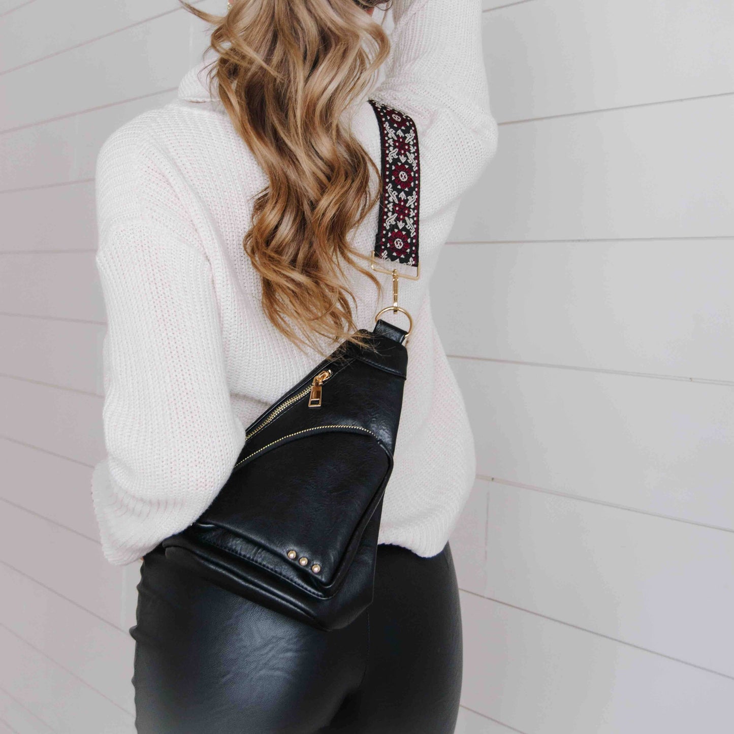 Caramel Austin Sling Bag