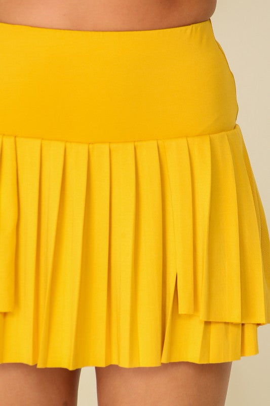 Yellow/Gold High waisted pleated tennis skort