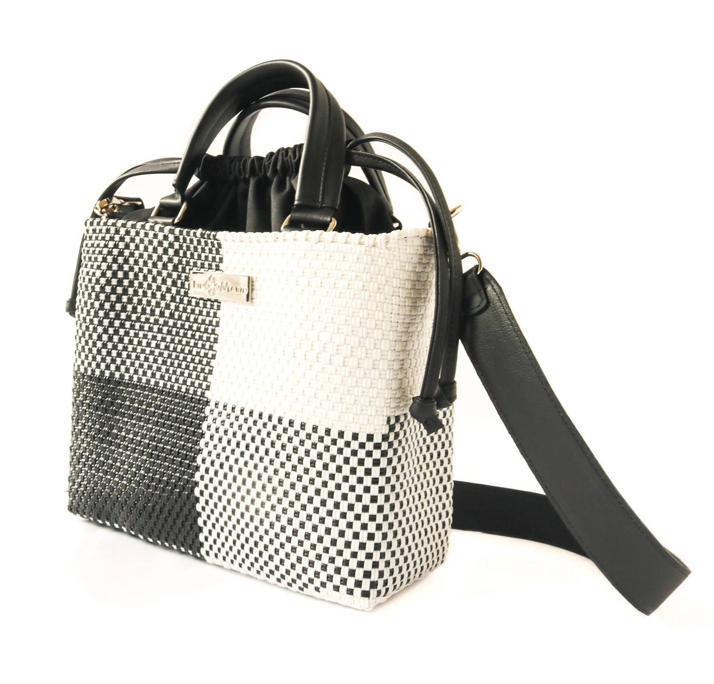 Lucy Medium Woven Crossbody with Drawstring Bag