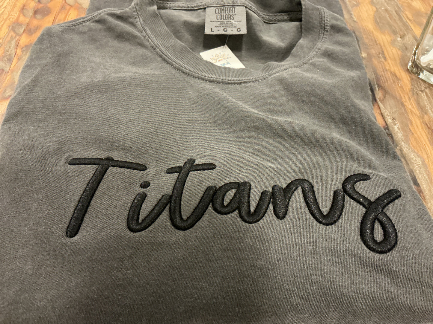 Titans embroidery Puff