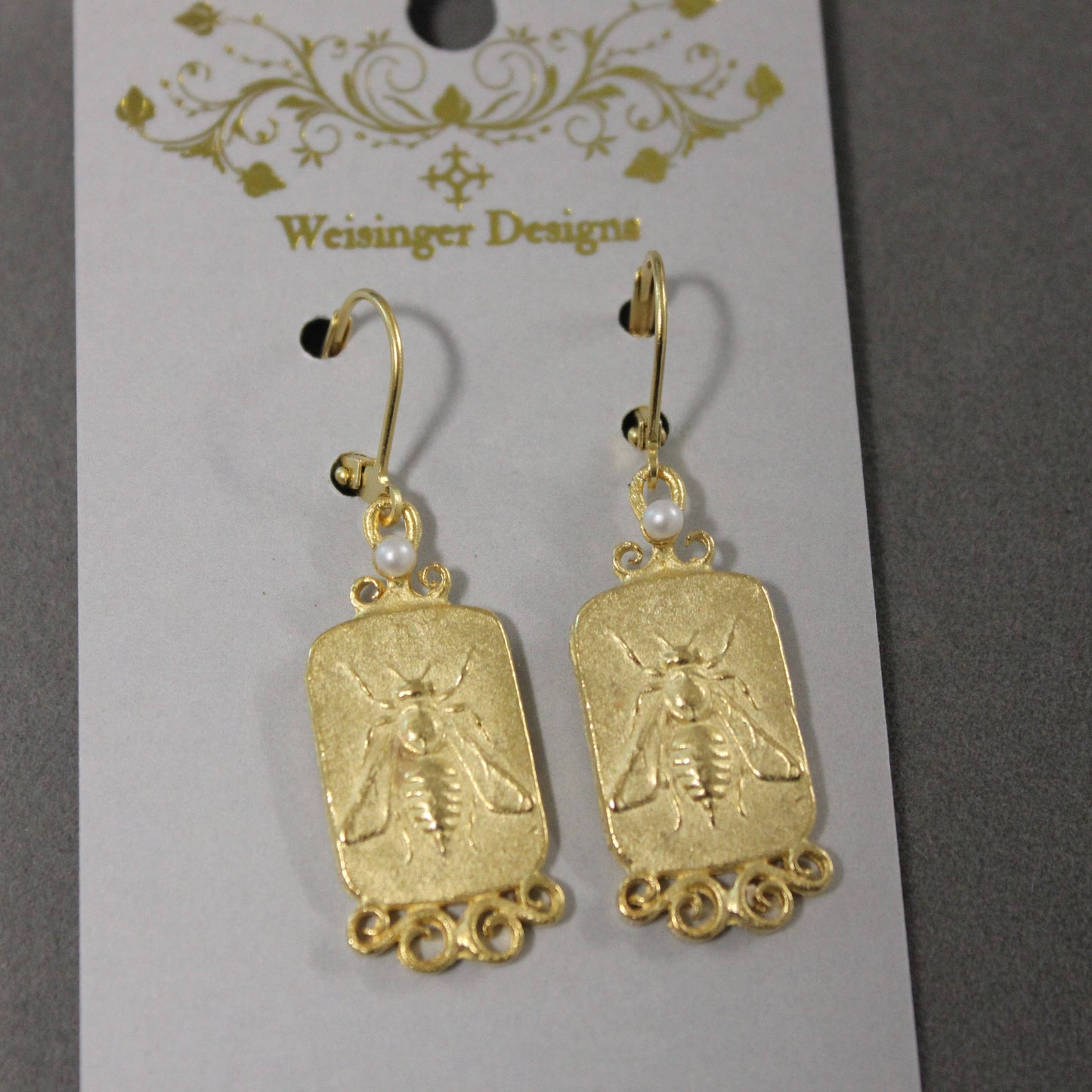 Rectangular Bee Pearl Dangle Earrings