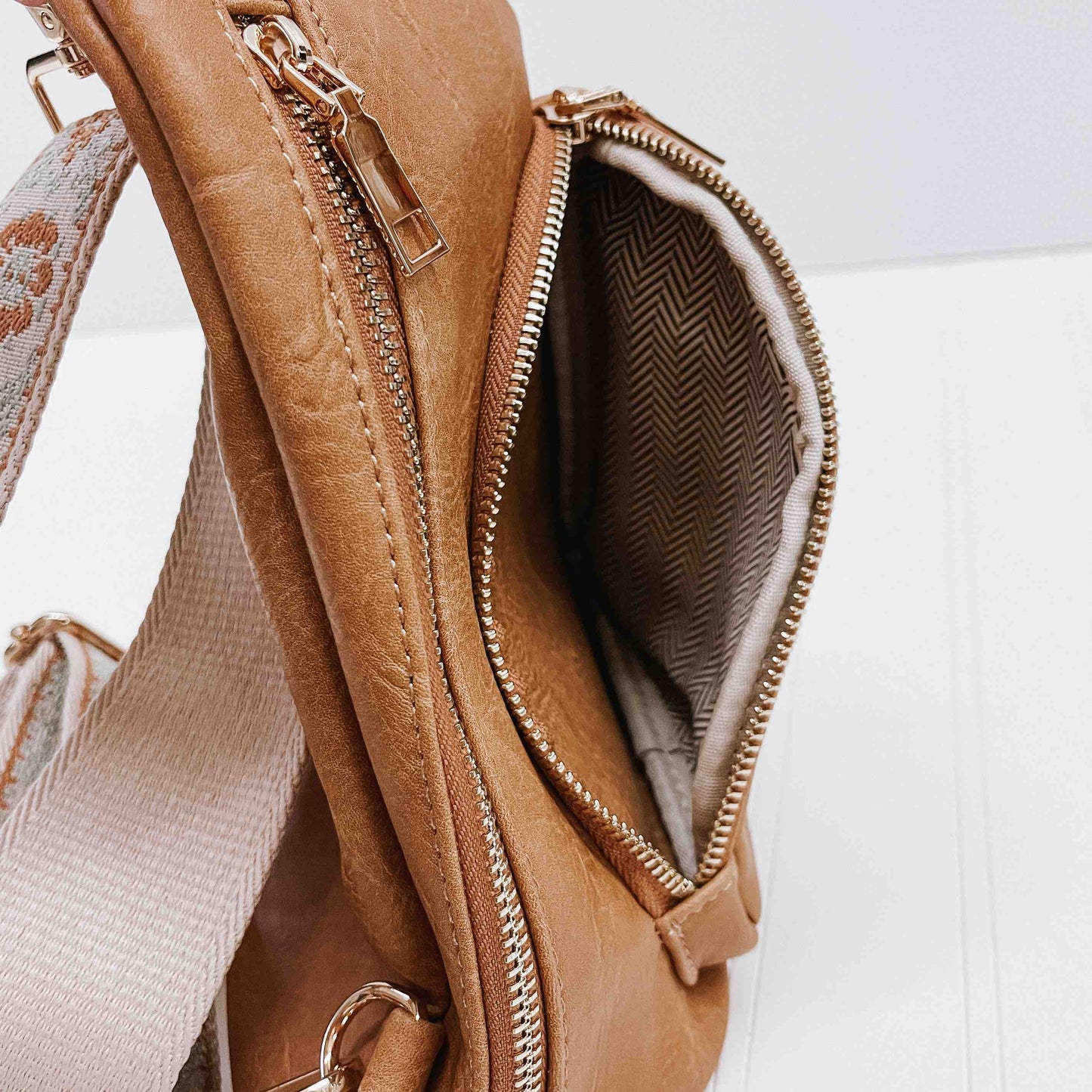 Caramel Austin Sling Bag