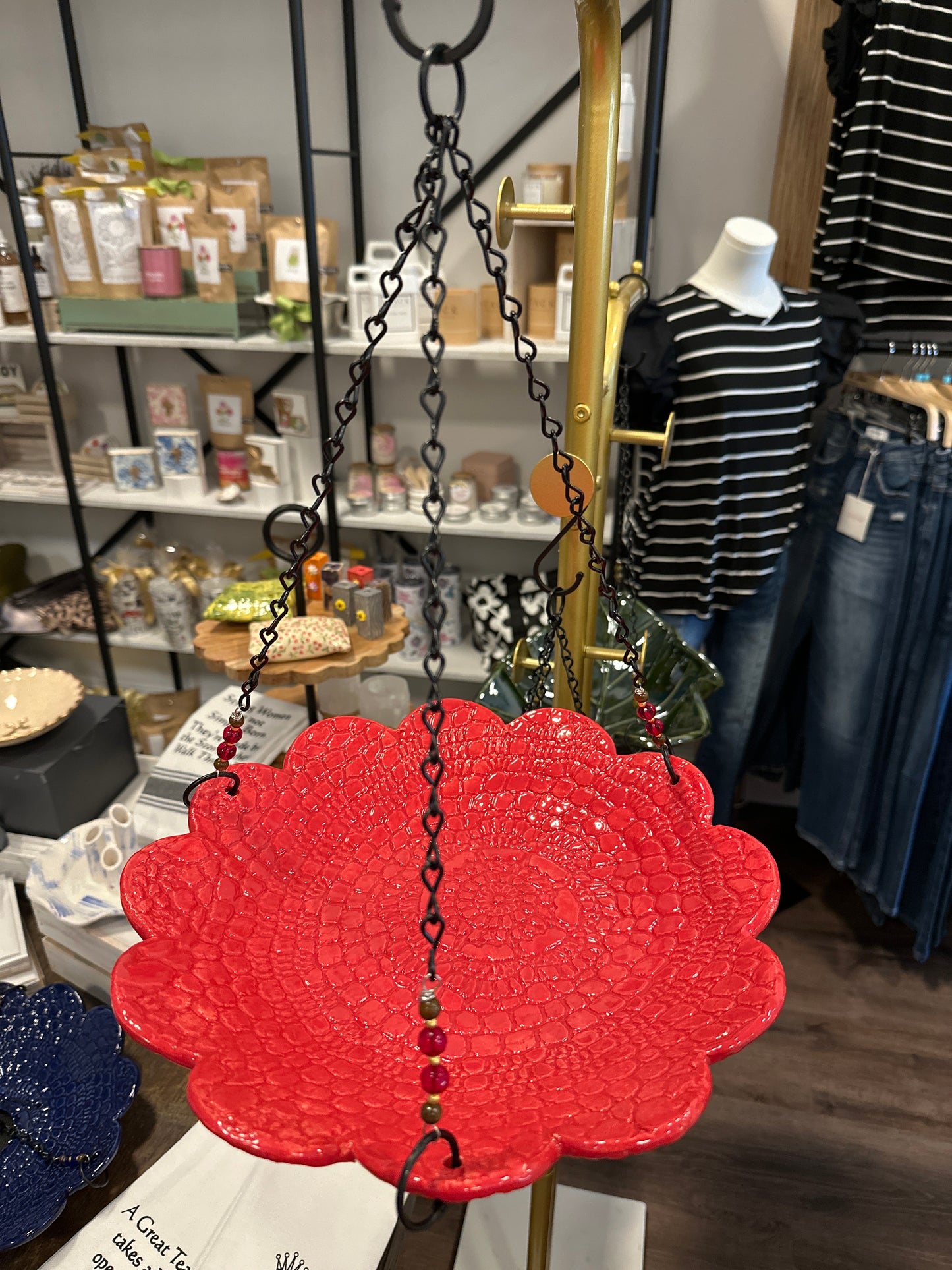 Large Bird Bath - Red
