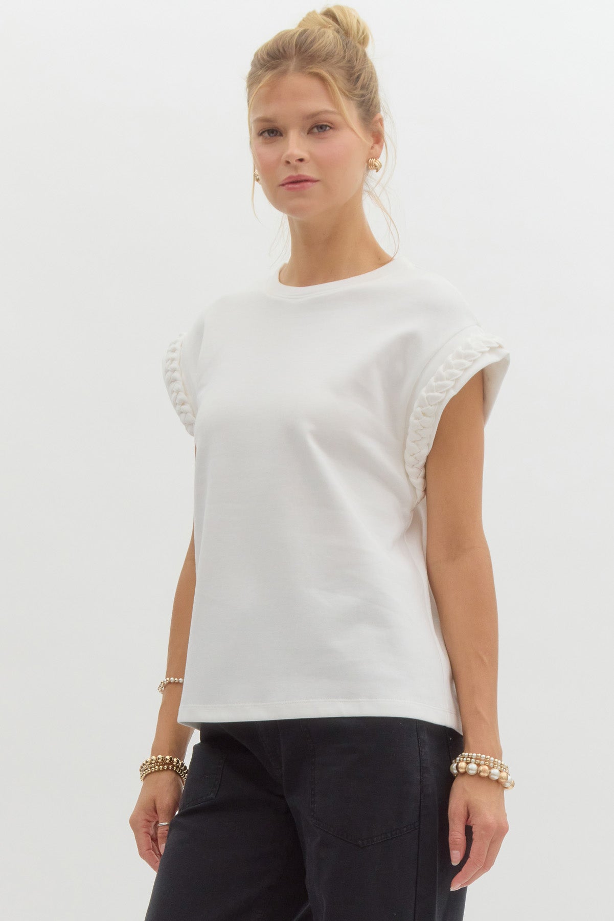 White Solid Round Neck Cap Sleeve Top