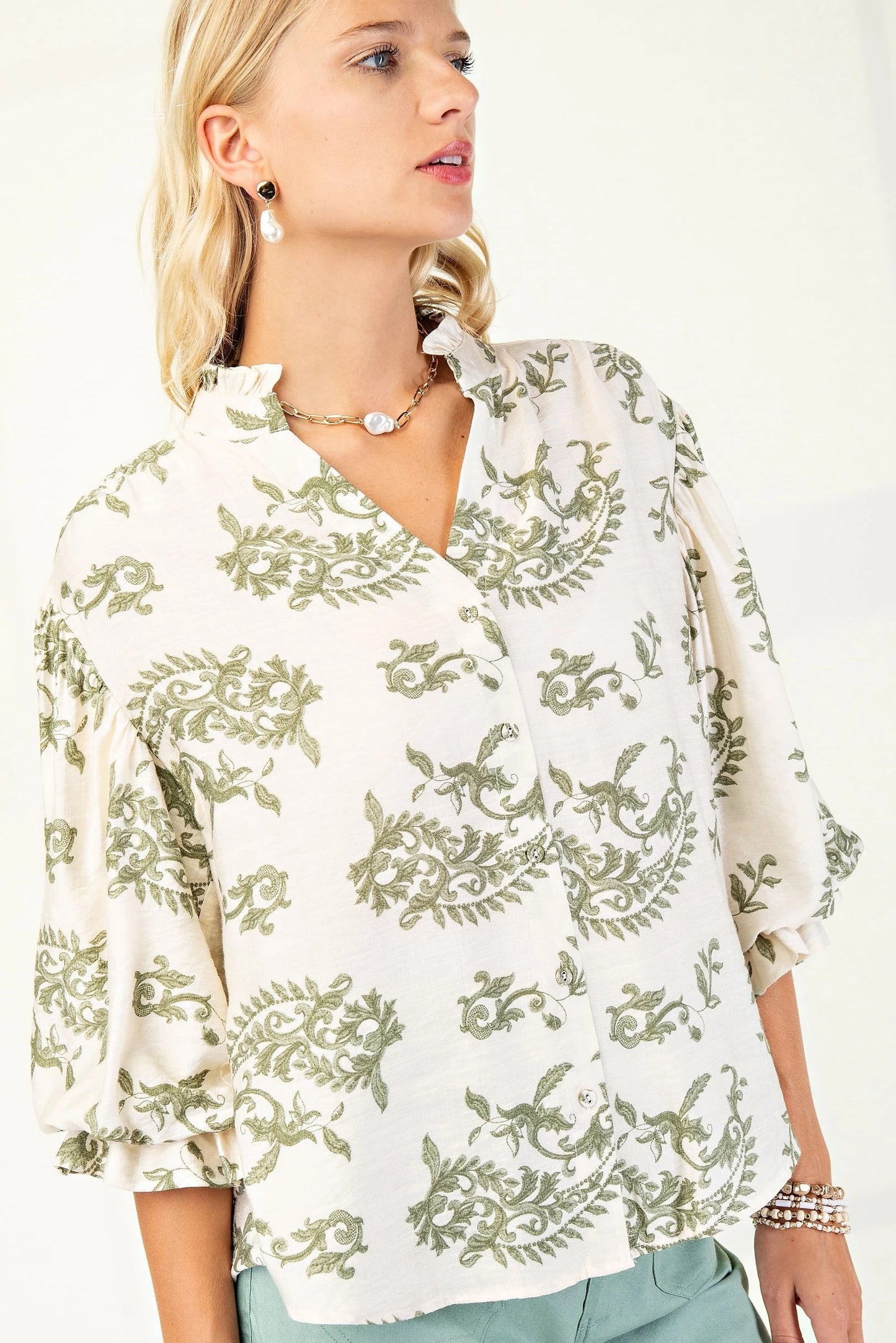 Sage Scroll Leaf 3/4 Balloon Sleeve Top