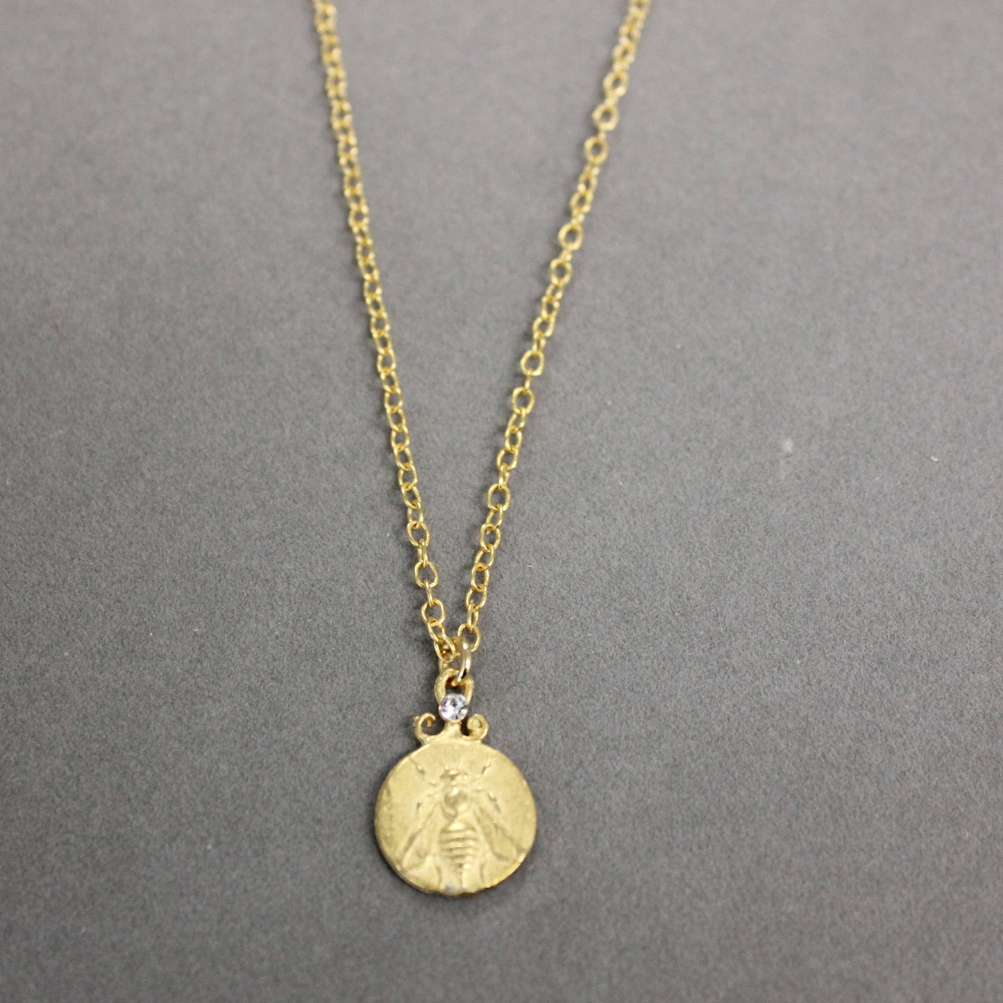 Circle Bee Necklace
