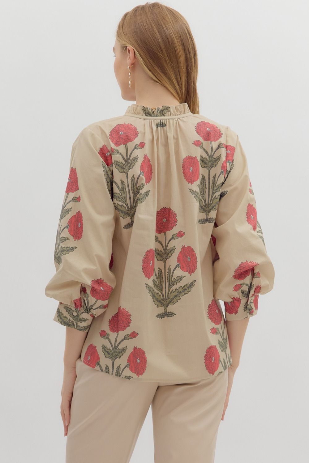 3/4 sleeve cuff floral pullover