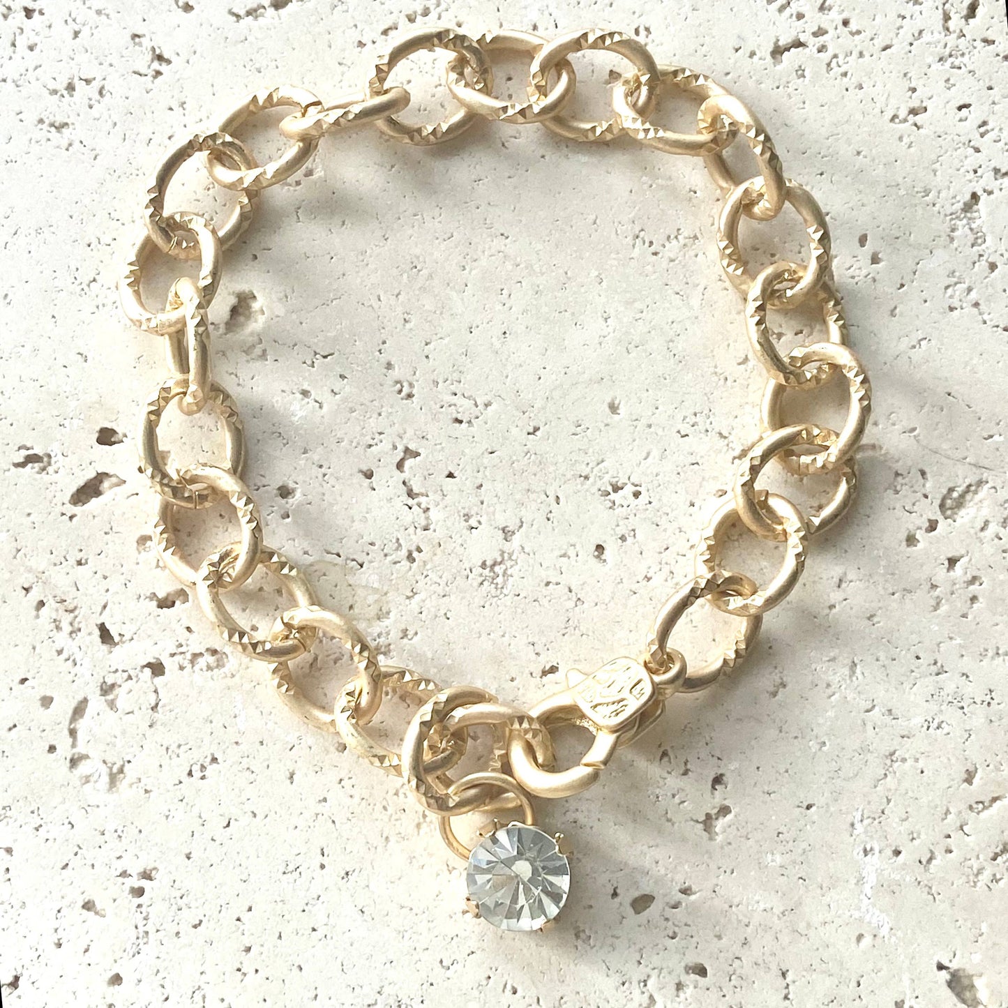 Chunky bracelet vintage etched chain boutique salon jewelry