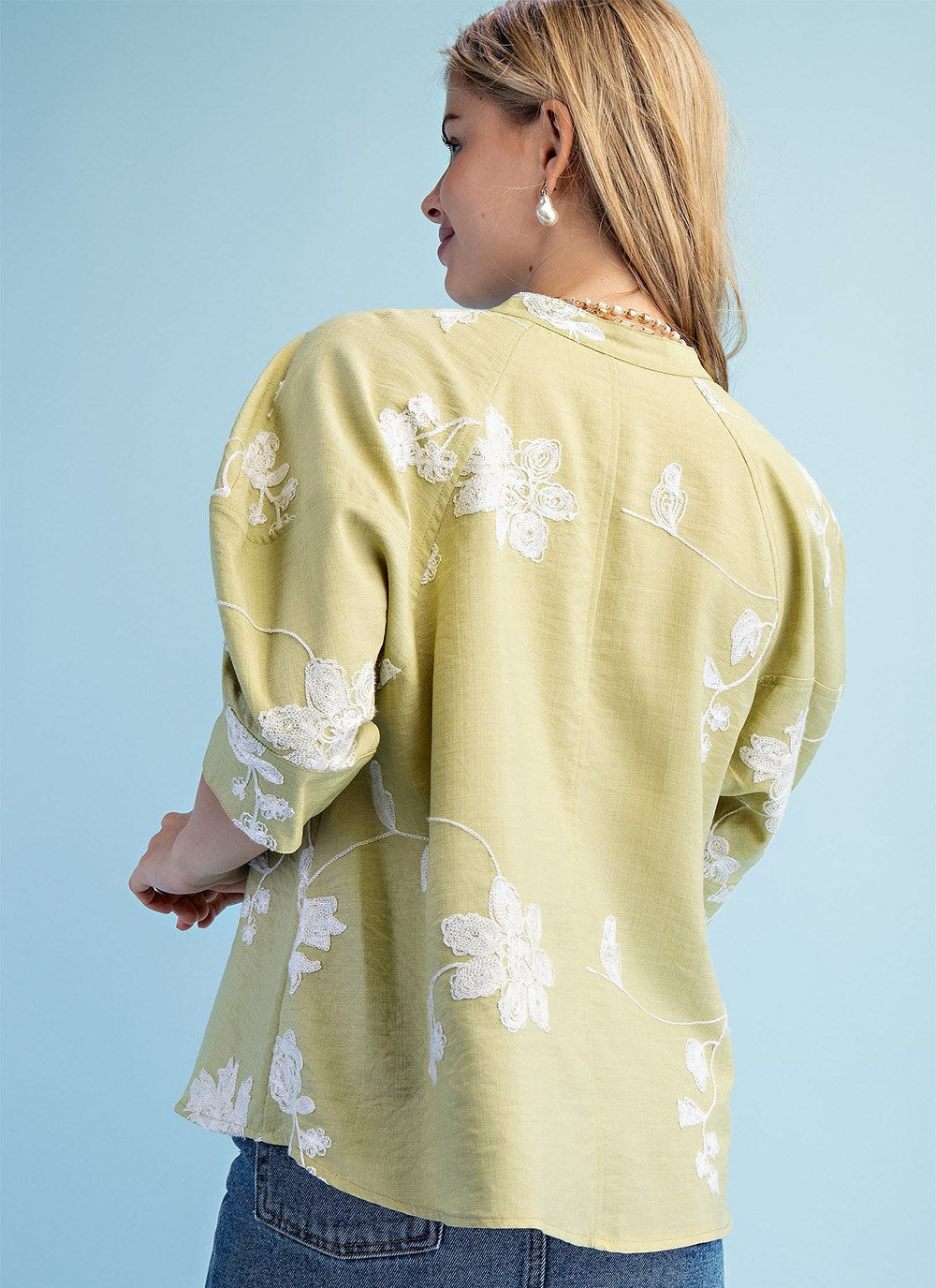 Charlotte Blooms in Avocado