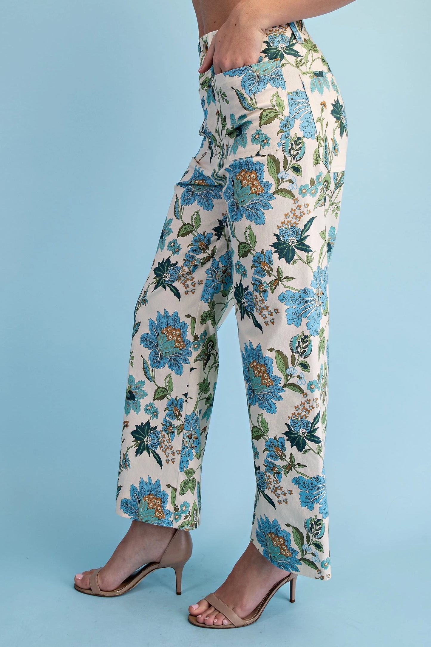 Willow and Bloom Cropped Pants