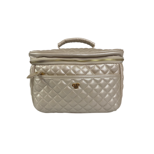 Classic Train Case - Pearl Quilted
