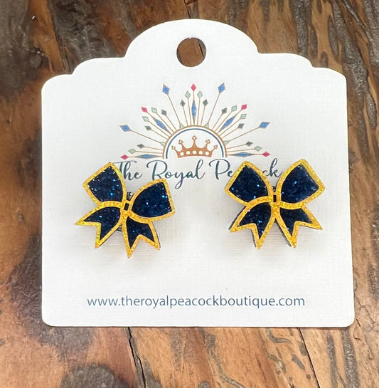 St. Paul Wolves Bow Stud