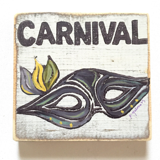 Square Wood Signs - Fun Decorative Wall Decor: Mardi Gras