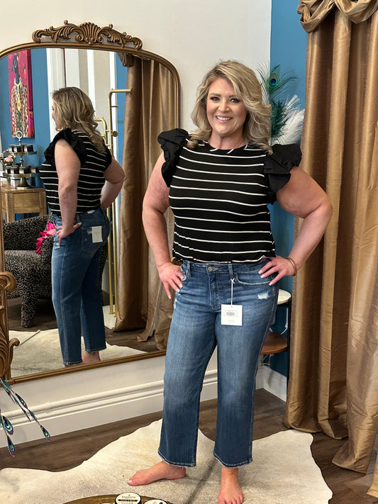 Black w White Stripes Puff Sleeve