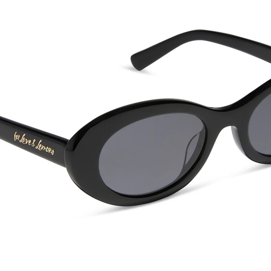 DIFF Sabrina Black Sunglasses