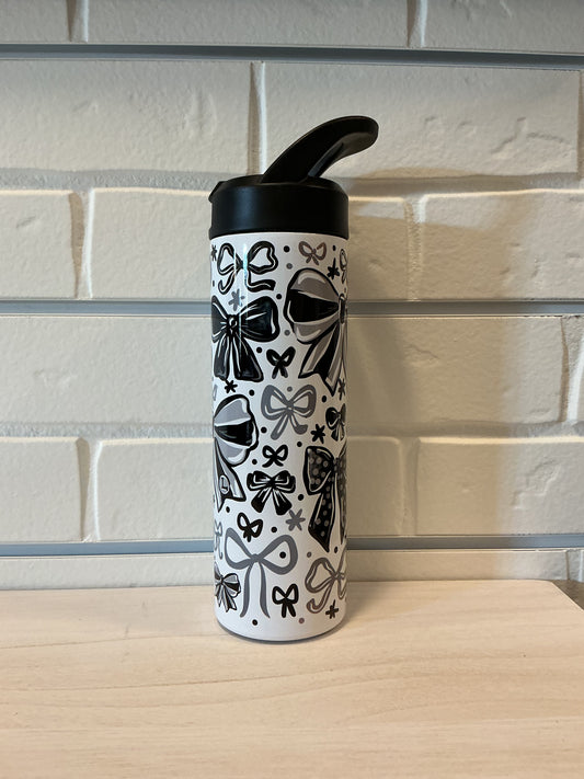 Titans Bow 22 0z Water Bottle