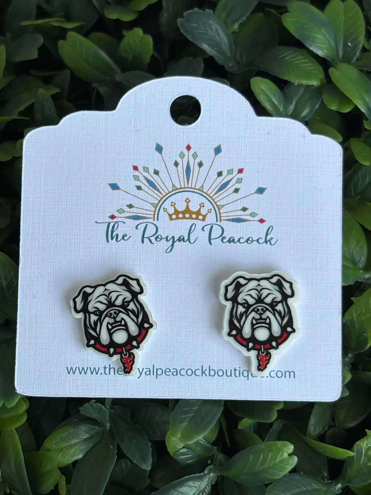 wite bulldog stud earring with red collar