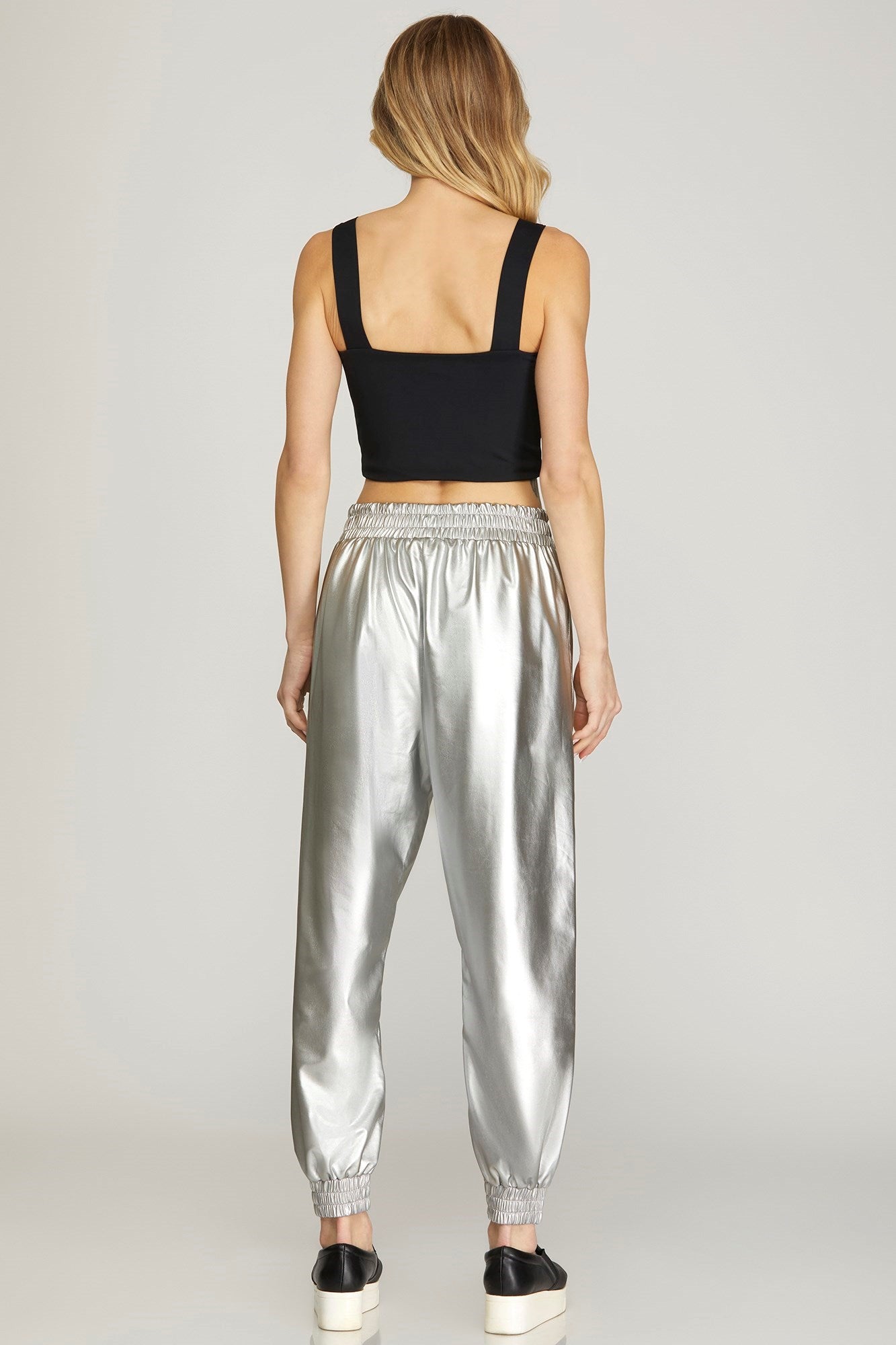 METALLIC KNIT JOGGER PANTS WITH SIDE POCKETS AND FRONT TIE