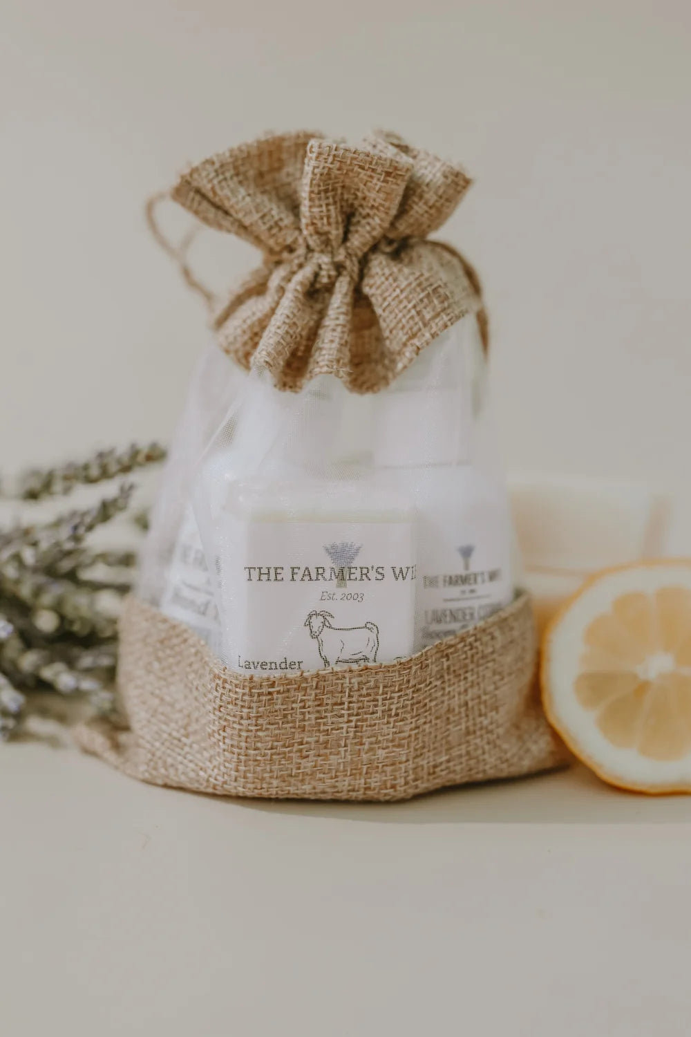 Farmers Wife Travel Set