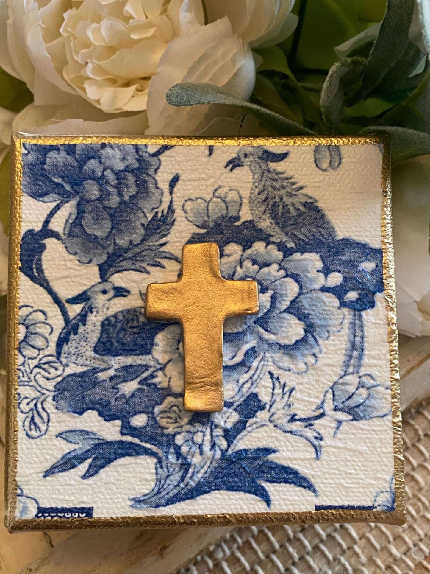 Chinoiserie Gold Gilded Cross Canvas Art