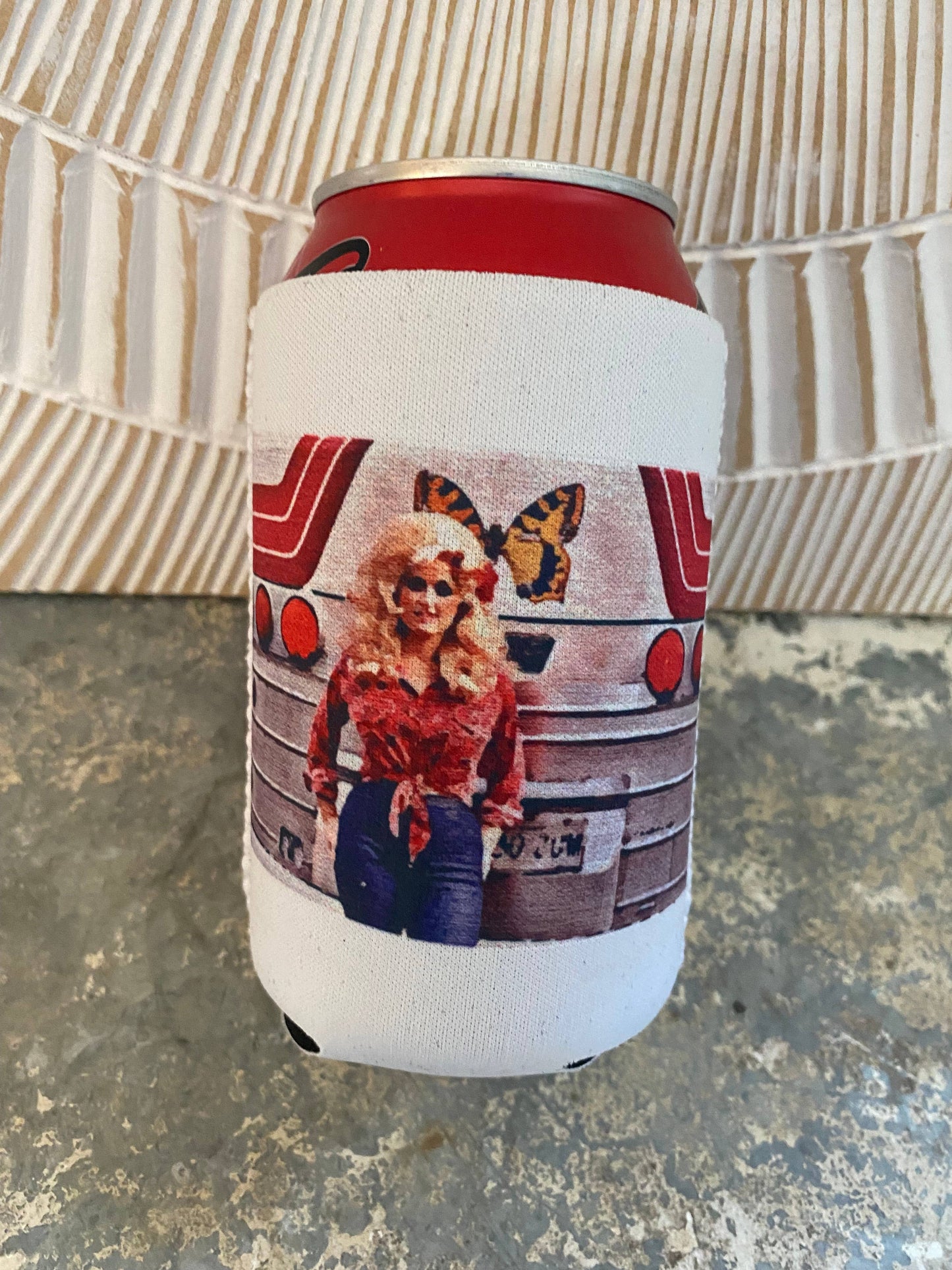 Dolly on the Road Neoprene Can Sleeve